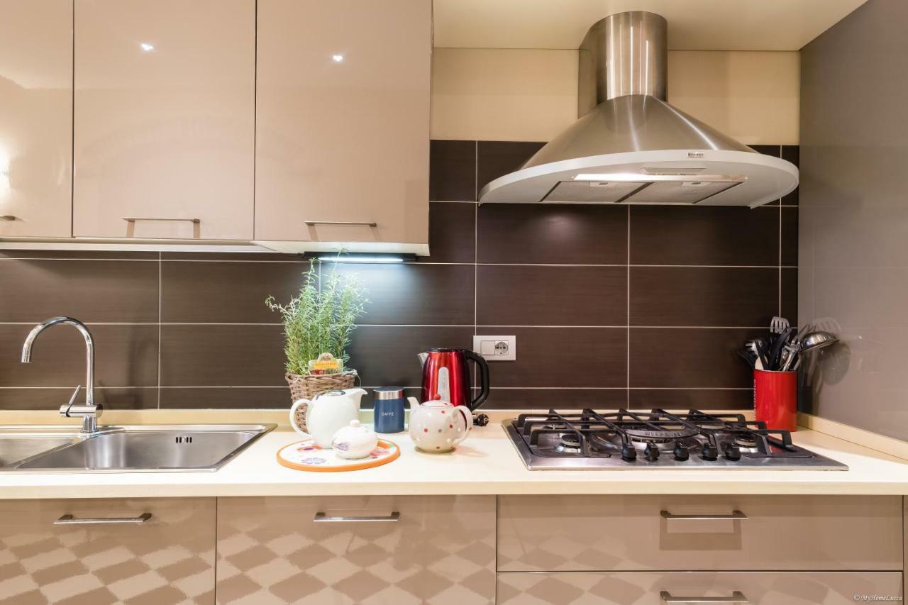 La Delizia Central Apartment Лукка Экстерьер фото
